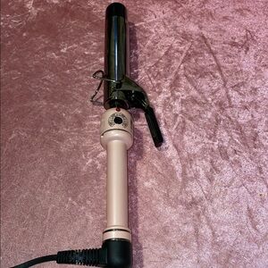 Conair Pink Curling Iron